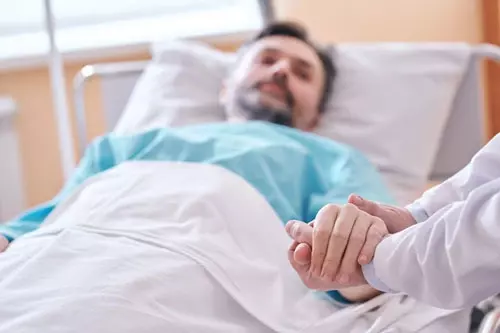 Пациент проходит лечение наркомании в клинике